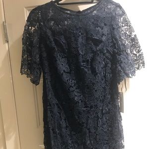 Lace floral pattern shift dress 🌸